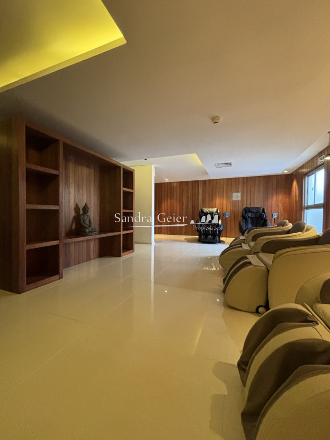 Apartamento ID.2356 - Apartamento piso 7 en playa brava parada 6 