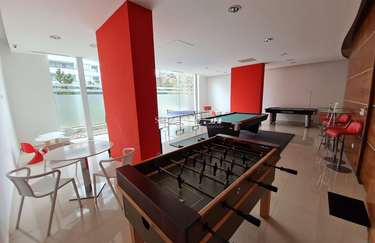 Apartamento ID.2356 - Apartamento piso 7 en playa brava parada 6 