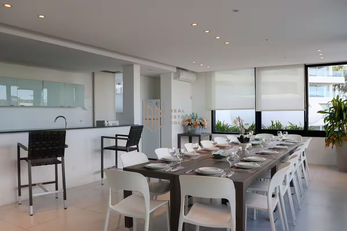 Apartamento ID.104 - Exclusivo 2 Dormitorios en Suite con Vista a la Playa Mansa