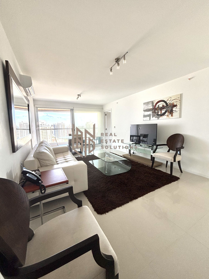 Apartamento ID.5 - Apartamento de 2 Dormitorios en Playa Brava parada 6