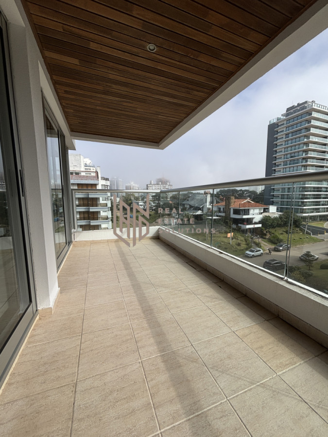 Apartamento ID.81 - Apartamento en venta Icon Brava Towers