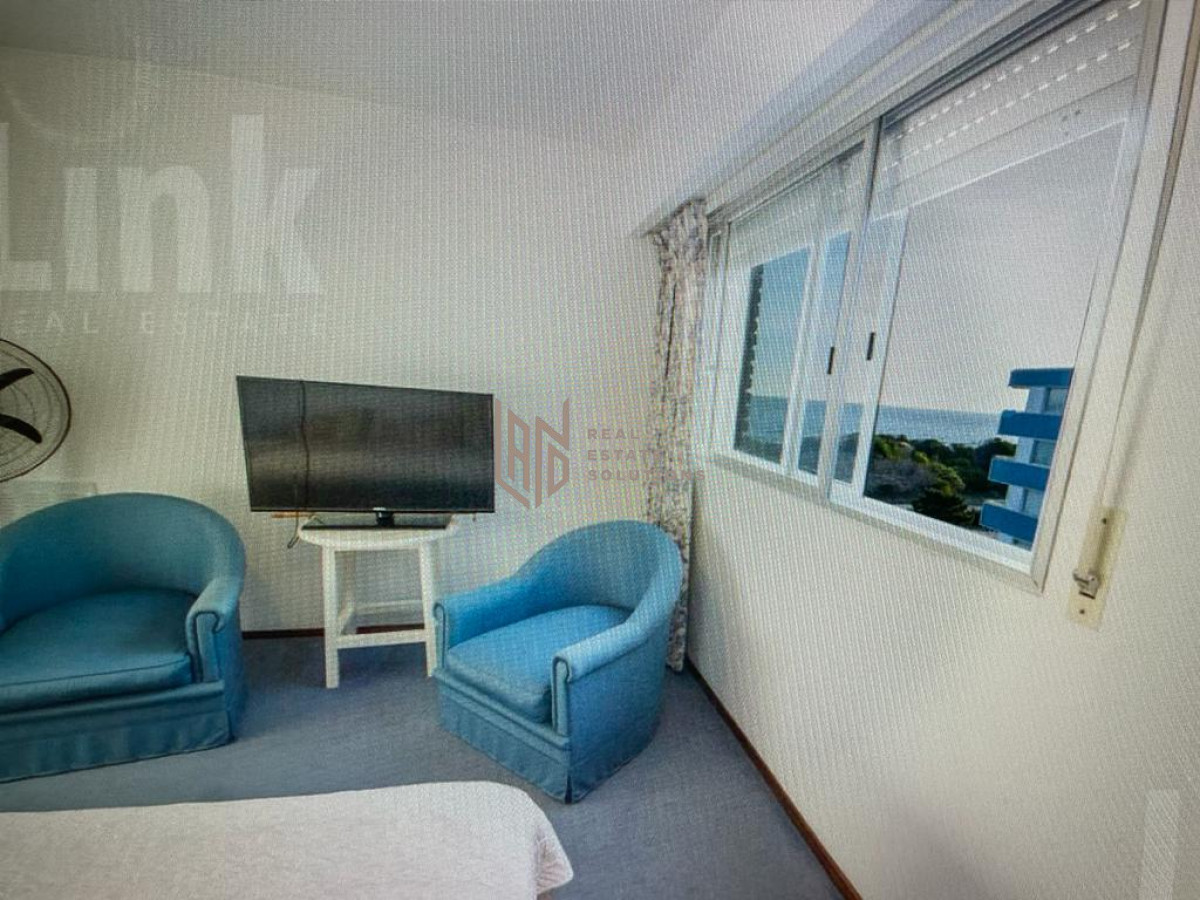 Apartamento ID.32 - SE VENDE APARTAMENTO ENFRENTE A LA PLAYA MANSA