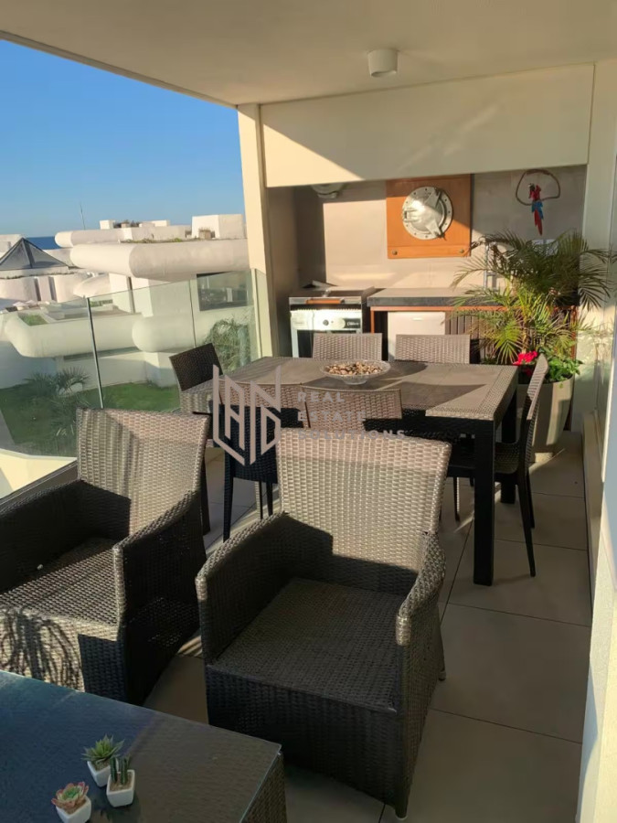 Apartamento ID.104 - Exclusivo 2 Dormitorios en Suite con Vista a la Playa Mansa