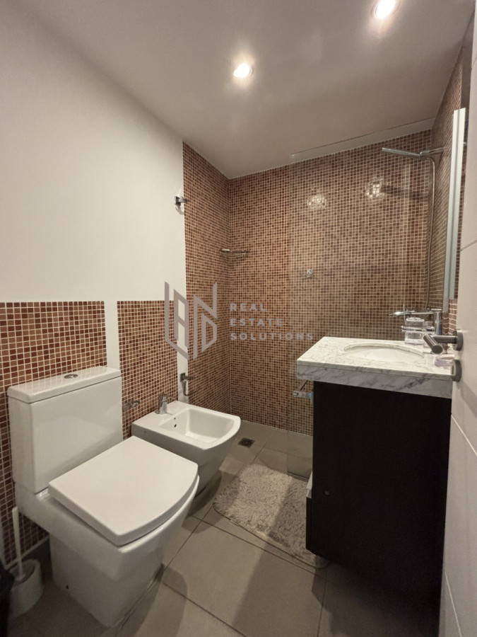 Apartamento ID.83 - Apartamento en alquiler Icon Brava Towers