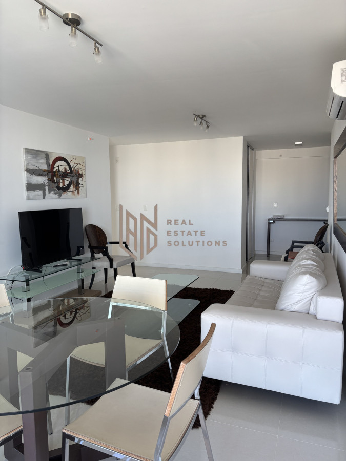 Apartamento ID.5 - Apartamento de 2 Dormitorios en Playa Brava parada 6