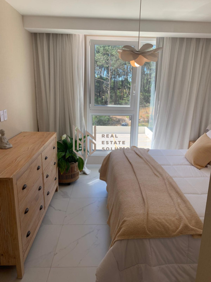 Apartamento ID.104 - Exclusivo 2 Dormitorios en Suite con Vista a la Playa Mansa