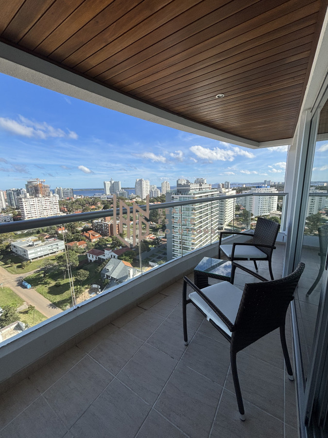 Apartamento ID.5 - Apartamento de 2 Dormitorios en Playa Brava parada 6