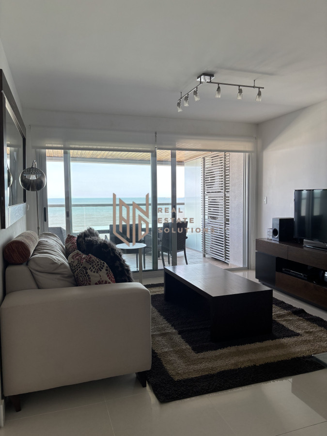 Apartamento ID.55 - ALQUILER DE TEMPORADA. 3 DORMITORIOS PLAYA BRAVA PARADA 6