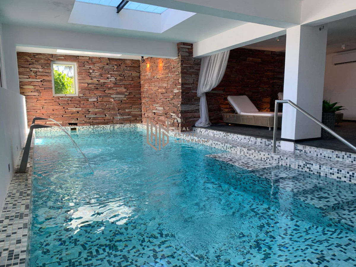 Apartamento ID.104 - Exclusivo 2 Dormitorios en Suite con Vista a la Playa Mansa