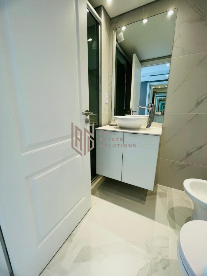 Apartamento ID.102 - Alquiler Temporario - 2 Dormitorios + Dependencia en Poseidón Laguna (178 m²) - Torre Central