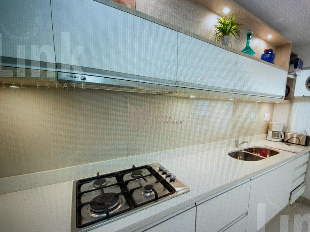 Apartamento ID.32 - SE VENDE APARTAMENTO ENFRENTE A LA PLAYA MANSA