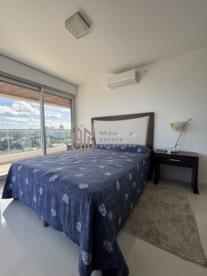 Apartamento ID.5 - Apartamento de 2 Dormitorios en Playa Brava parada 6