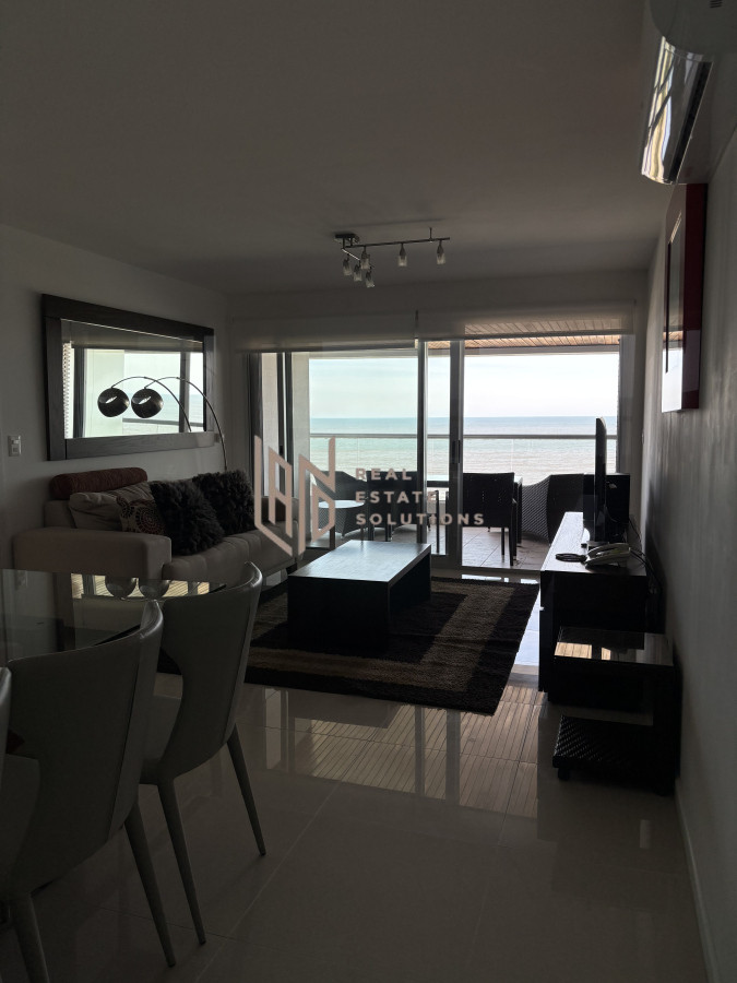 Apartamento ID.55 - ALQUILER DE TEMPORADA. 3 DORMITORIOS PLAYA BRAVA PARADA 6