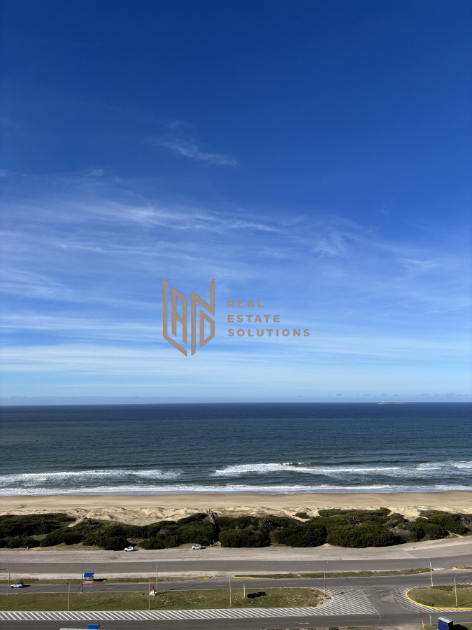 Apartamento ID.39 - SE VENDE APARTAMENTO EN PLAYA BRAVA EXELENTE VISTA PISO ALTO