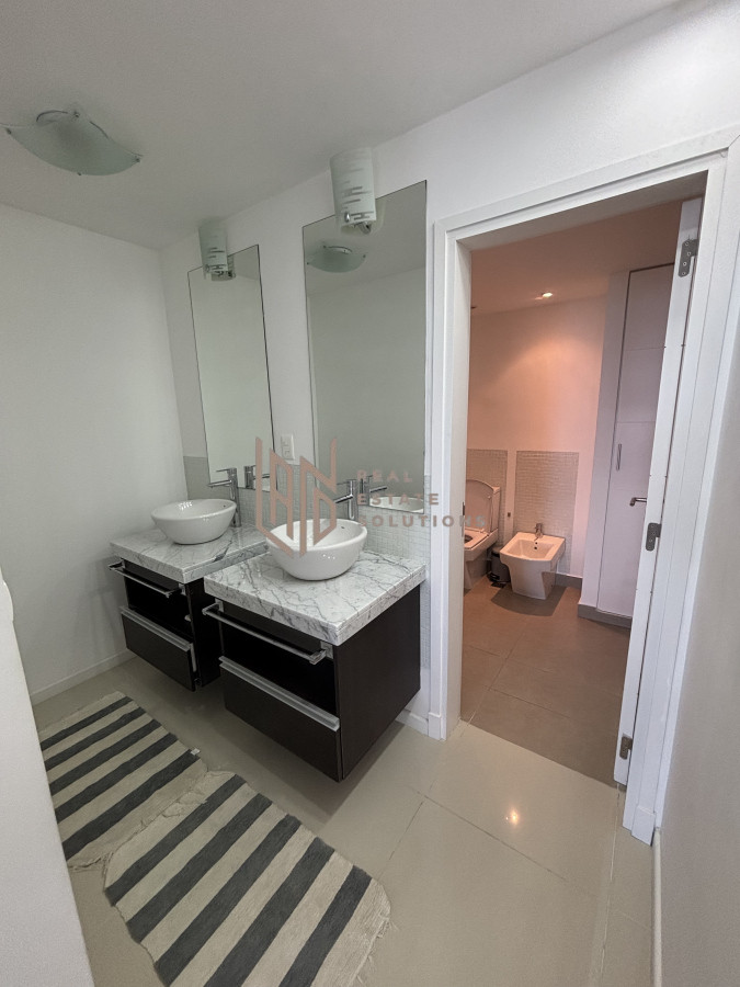 Apartamento ID.39 - SE VENDE APARTAMENTO EN PLAYA BRAVA EXELENTE VISTA PISO ALTO