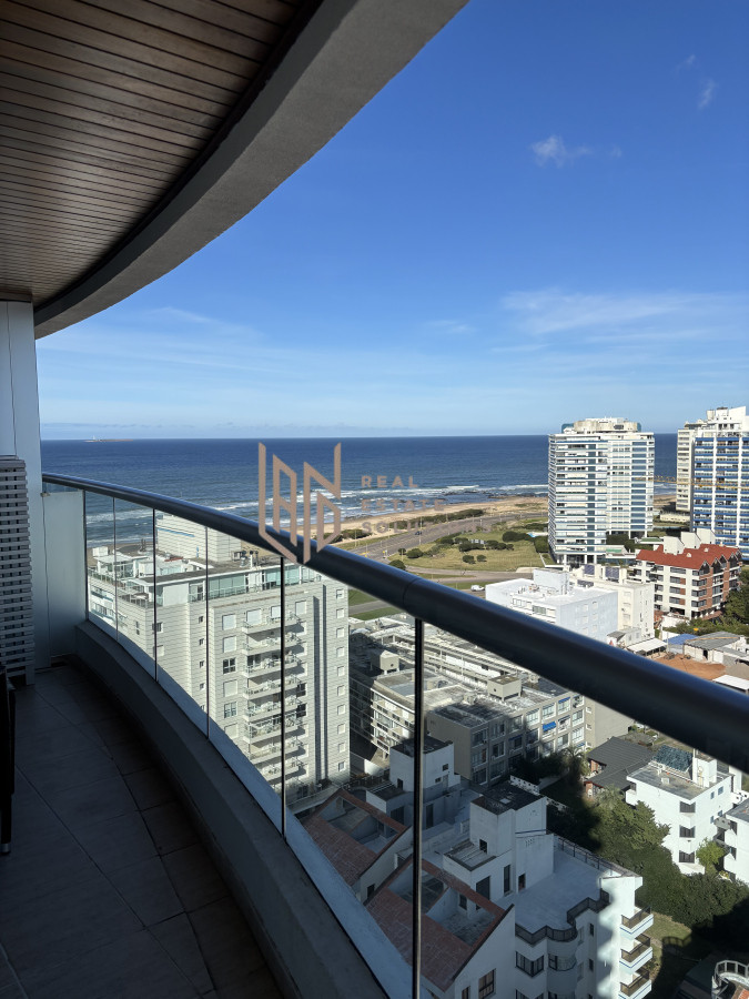 Apartamento ID.5 - Apartamento de 2 Dormitorios en Playa Brava parada 6