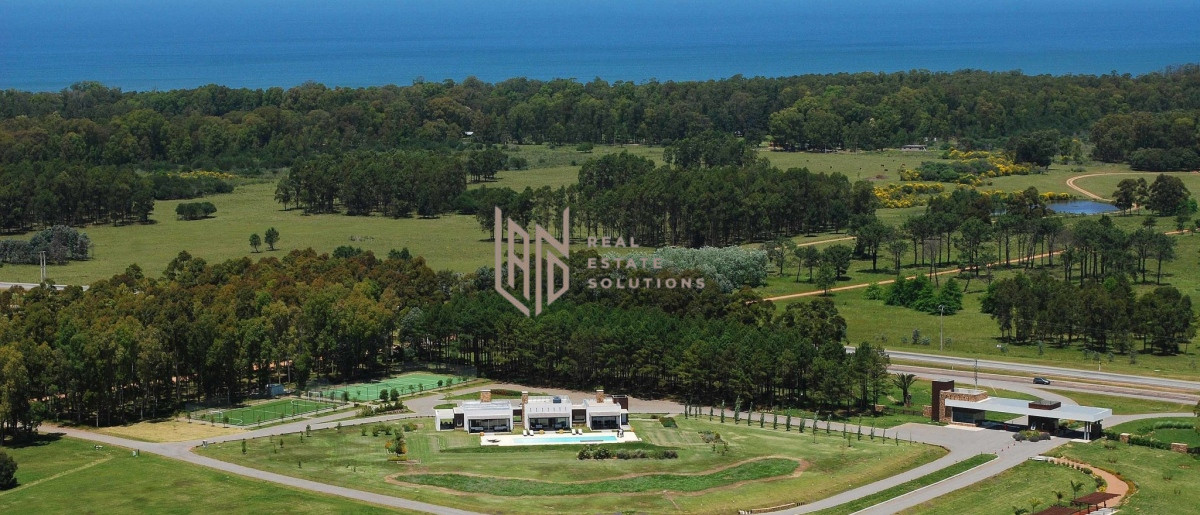 Campo Ref.46 - Club de Campo Laguna de los Cisnes Exclusivo Desarrollo Residencial en la Naturaleza de Punta del Este.