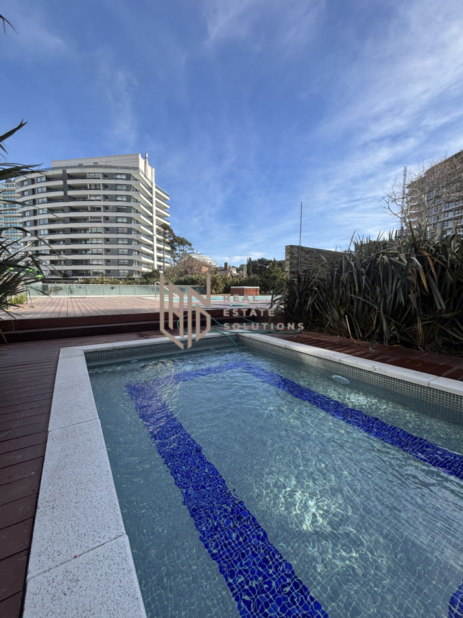 Apartamento ID.55 - ALQUILER DE TEMPORADA. 3 DORMITORIOS PLAYA BRAVA PARADA 6
