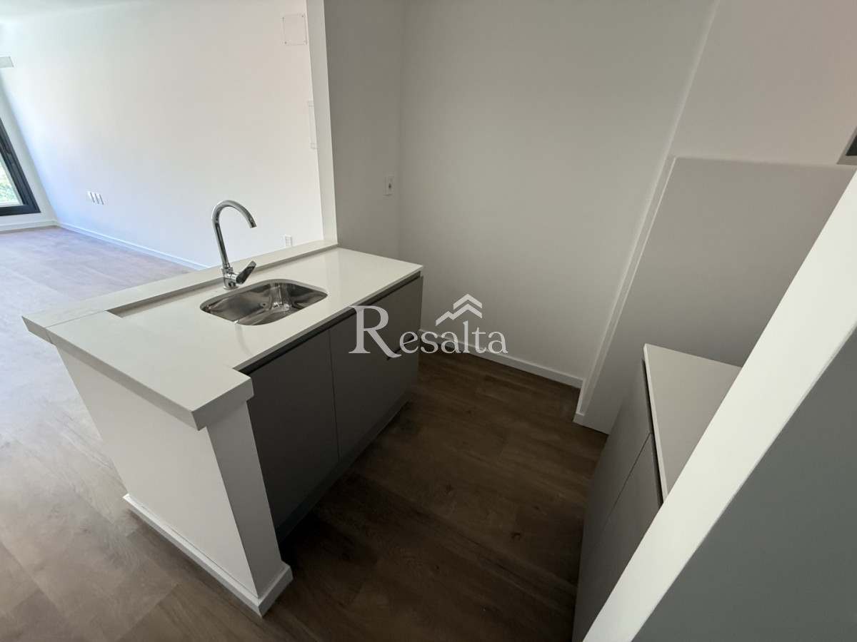 Apartamento ID.138/VENTA-MONOAMBIENTE-CON-COCHERA-PARQUE-MIRAMAR - VENTA MONOAMBIENTE CON COCHERA PARQUE MIRAMAR