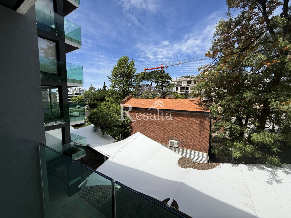 Apartamento ID.138/VENTA-MONOAMBIENTE-CON-COCHERA-PARQUE-MIRAMAR - VENTA MONOAMBIENTE CON COCHERA PARQUE MIRAMAR