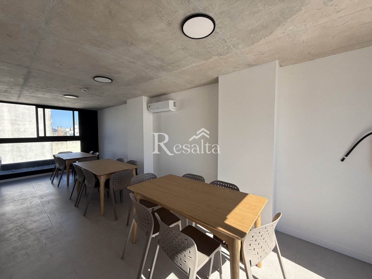 Apartamento ID.139/ALQUILER-1-DORMITORIO-CON-PATIO-Y-JARDIN-CENTRO - ALQUILER 1 DORMITORIO CON PATIO Y JARDIN CENTRO