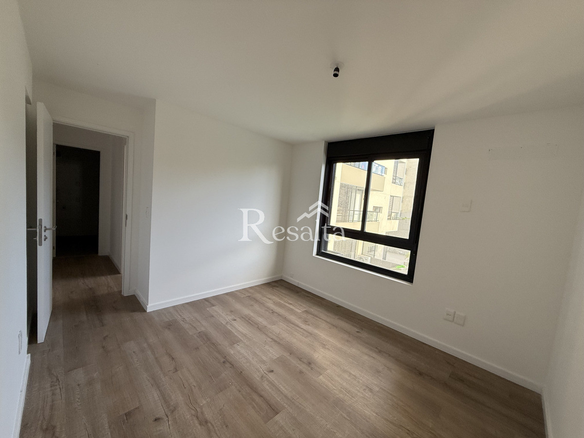 Apartamento ID.123 - ALQUILER 2 DORMITORIOS TRES CRUCES CON COCHERA A ESTRENAR