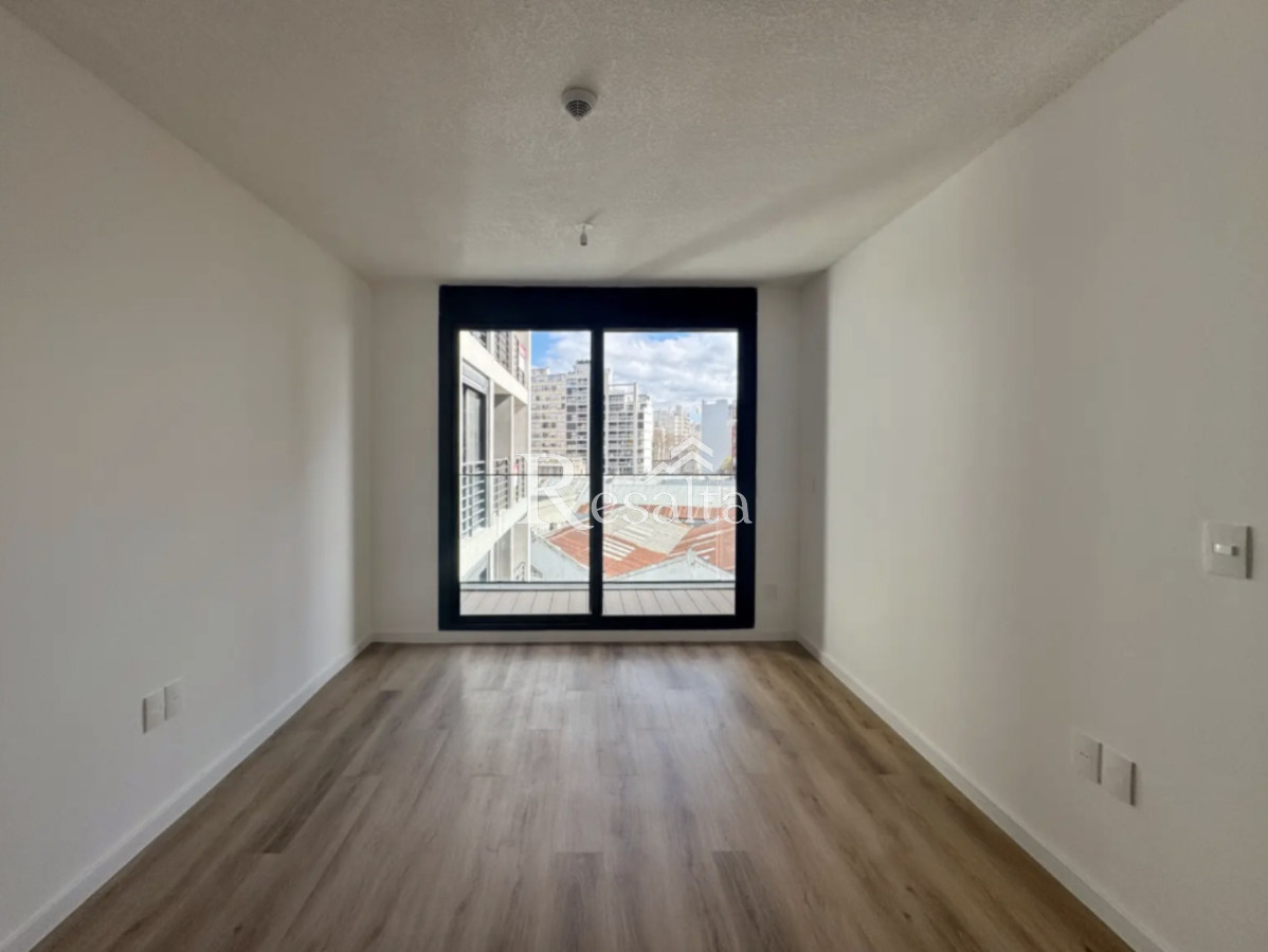 Apartamento ID.158/ALQUILER-UN-DORMITORIO-EN-TRES-CRUCES - ALQUILER UN DORMITORIO EN TRES CRUCES