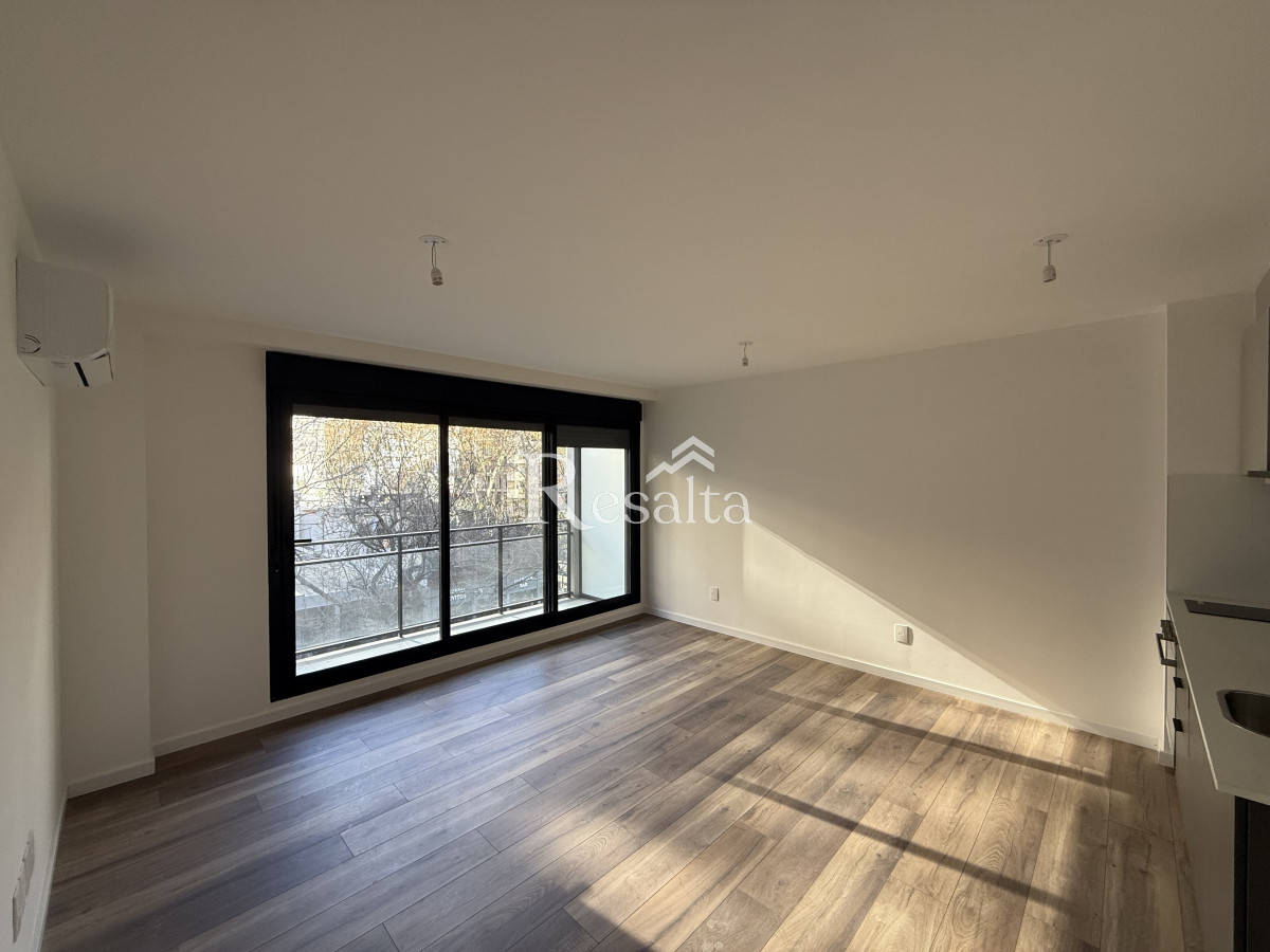 Apartamento ID.95 - Alquiler monoambiente en Pocitos