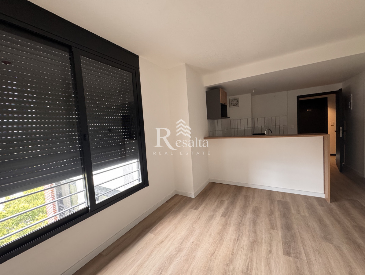 Apartamento ID.63/Alquiler-hermoso-monoambiente-en-Cordon-Sur - Alquiler hermoso monoambiente en Cordon Sur