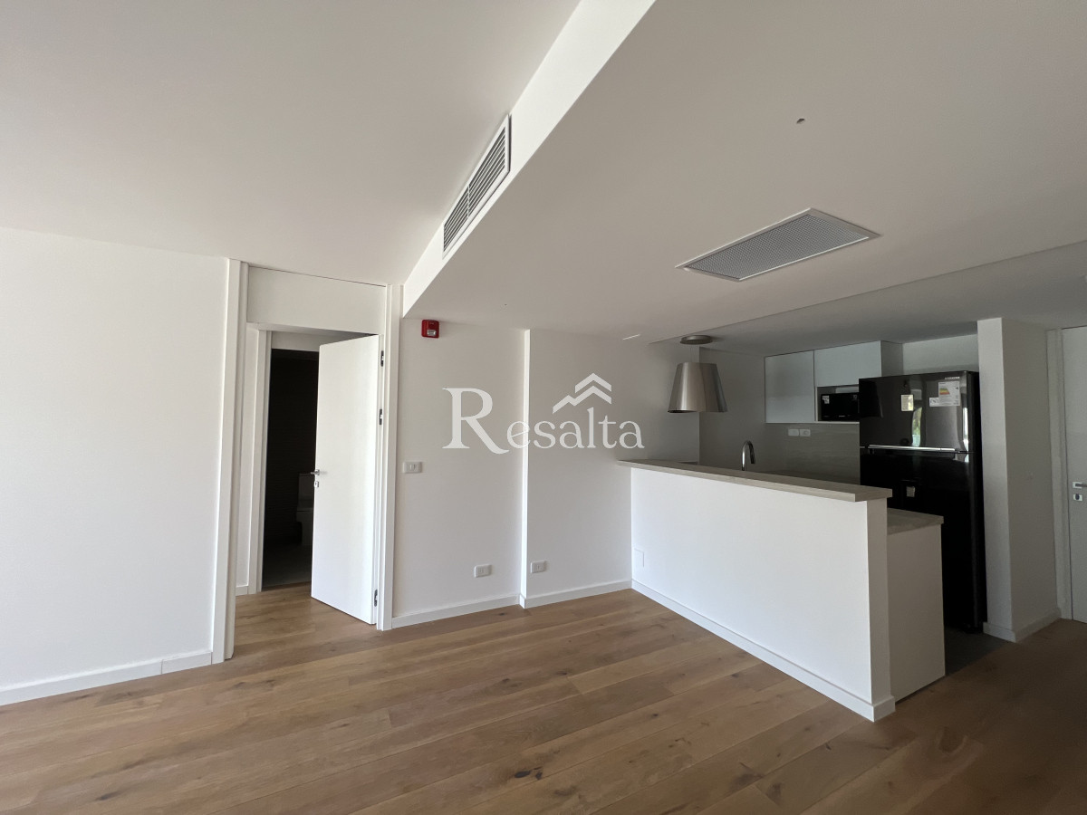Apartamento ID.53/VENTA-APARTAMENTO-2-DORMITORIOS-PUNTA-CARRETAS-CON-COCHERA - VENTA APARTAMENTO 2 DORMITORIOS PUNTA CARRETAS CON COCHERA