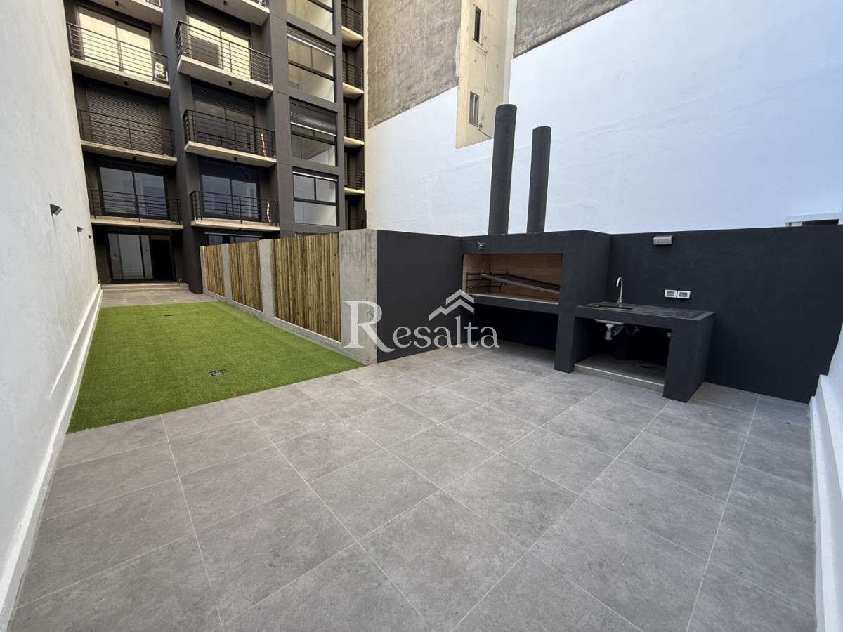 Apartamento ID.139/ALQUILER-1-DORMITORIO-CON-PATIO-Y-JARDIN-CENTRO - ALQUILER 1 DORMITORIO CON PATIO Y JARDIN CENTRO