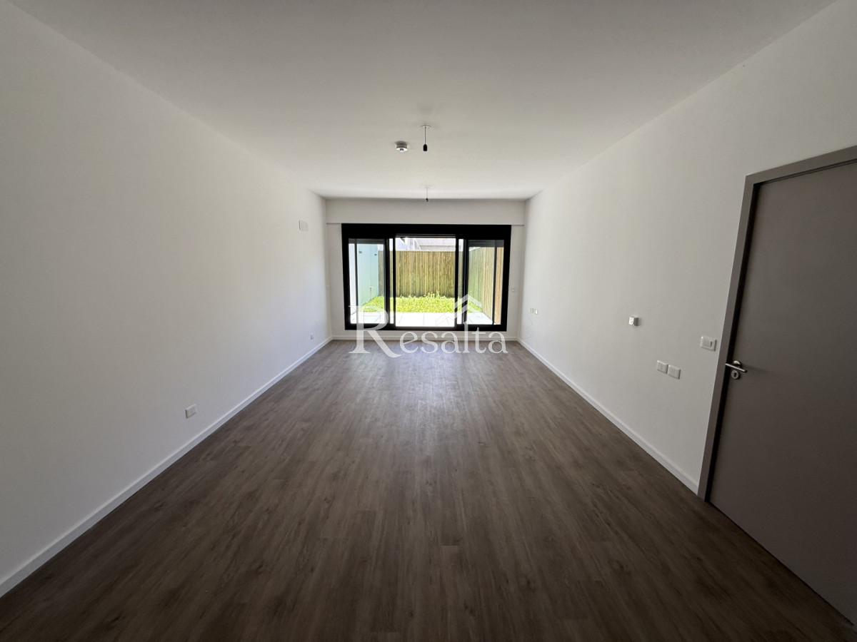 Apartamento ID.134/VENTA-MONOAMBIENTE-CON-JARDIN-PUNTA-CARRETAS - VENTA MONOAMBIENTE CON JARDIN PUNTA CARRETAS