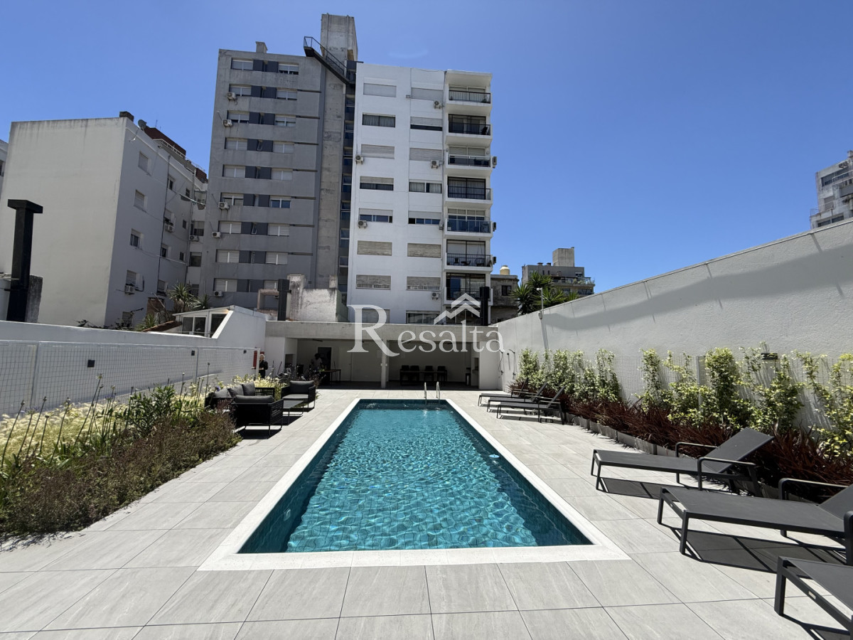 Apartamento ID.134/VENTA-MONOAMBIENTE-CON-JARDIN-PUNTA-CARRETAS - VENTA MONOAMBIENTE CON JARDIN PUNTA CARRETAS