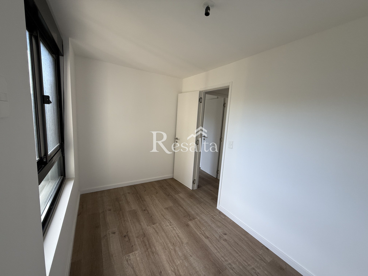 Apartamento ID.123 - ALQUILER 2 DORMITORIOS TRES CRUCES CON COCHERA A ESTRENAR