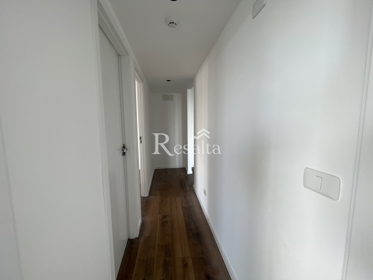 Apartamento ID.120/VENTA-INTERLAGOS-2-DORMITORIOS-CON-COCHERA - VENTA INTERLAGOS 2 DORMITORIOS CON COCHERA