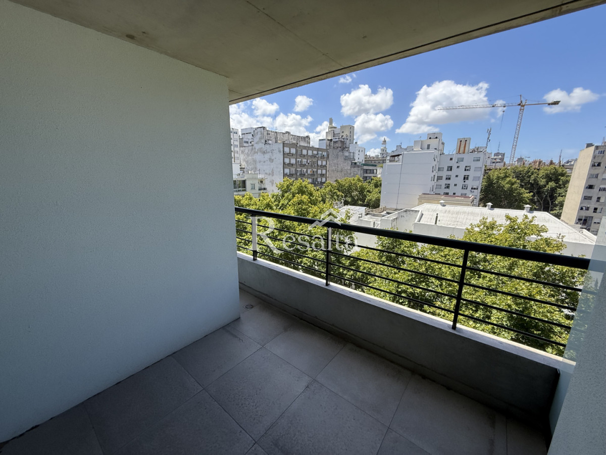 Apartamento ID.153/VENTA-CENTRO-CON-COCHERA-1-DORMITORIO-y-MEDIO - VENTA CENTRO CON COCHERA 1 DORMITORIO y MEDIO