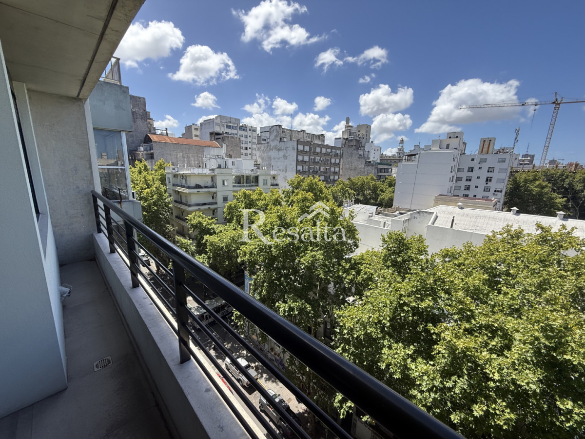 Apartamento ID.153/VENTA-CENTRO-CON-COCHERA-1-DORMITORIO-y-MEDIO - VENTA CENTRO CON COCHERA 1 DORMITORIO y MEDIO