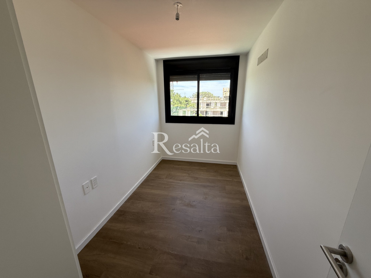 Apartamento ID.135/VENTA-3-DORMITORIOS-2-COCHERAS-PARQUE-MIRAMAR - VENTA 3 DORMITORIOS 2 COCHERAS PARQUE MIRAMAR