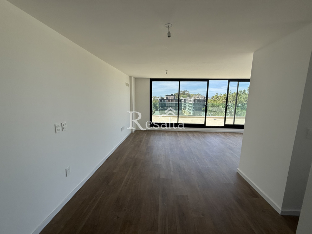 Apartamento ID.135/VENTA-3-DORMITORIOS-2-COCHERAS-PARQUE-MIRAMAR - VENTA 3 DORMITORIOS 2 COCHERAS PARQUE MIRAMAR