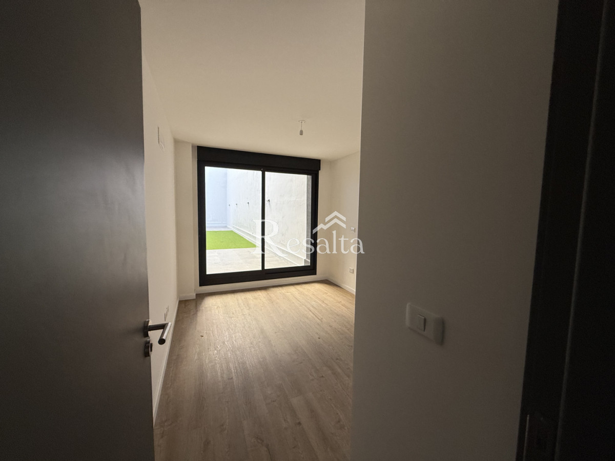 Apartamento ID.139/ALQUILER-1-DORMITORIO-CON-PATIO-Y-JARDIN-CENTRO - ALQUILER 1 DORMITORIO CON PATIO Y JARDIN CENTRO