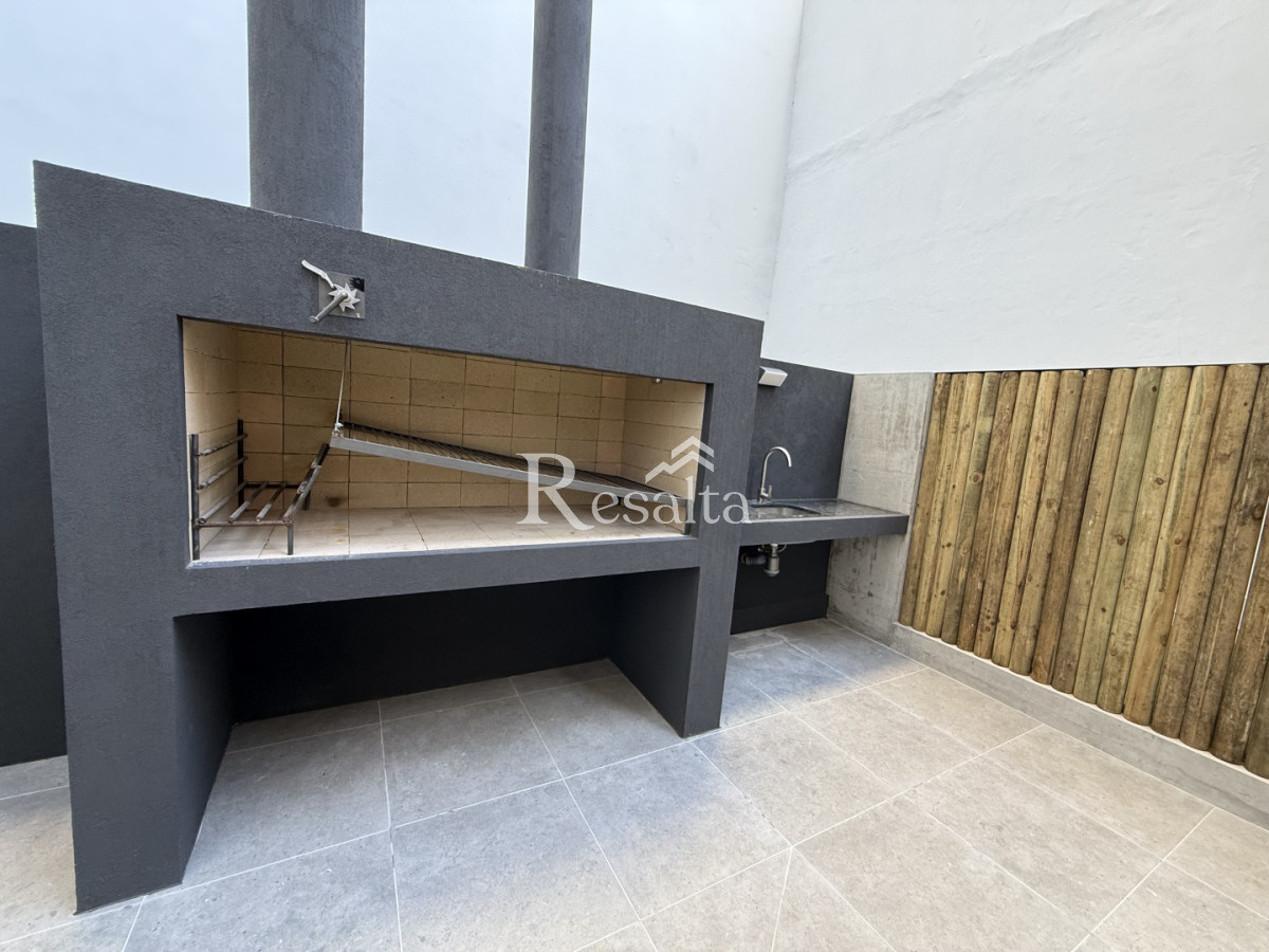 Apartamento ID.139/ALQUILER-1-DORMITORIO-CON-PATIO-Y-JARDIN-CENTRO - ALQUILER 1 DORMITORIO CON PATIO Y JARDIN CENTRO