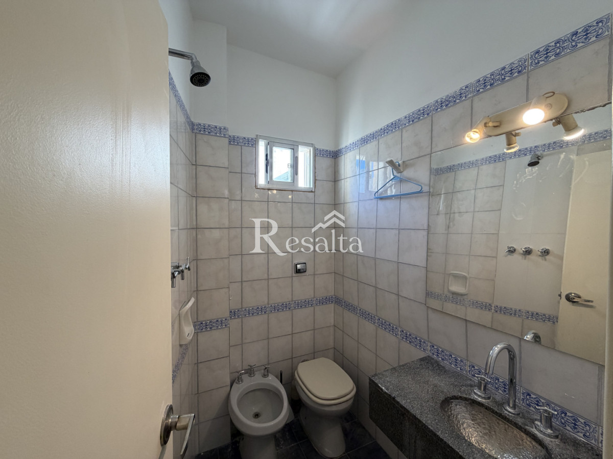 Apartamento ID.154/VENTA-APARTAMENTO-RAMBLA-3-DORMITORIOS-PRIMERA-LINEA - VENTA APARTAMENTO RAMBLA 3 DORMITORIOS PRIMERA LINEA