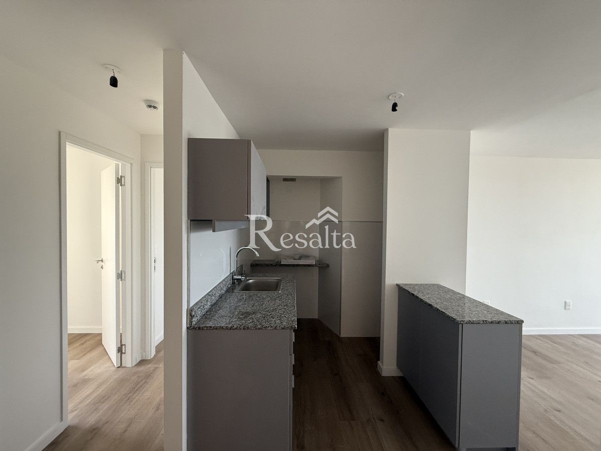 Apartamento ID.123 - ALQUILER 2 DORMITORIOS TRES CRUCES CON COCHERA A ESTRENAR