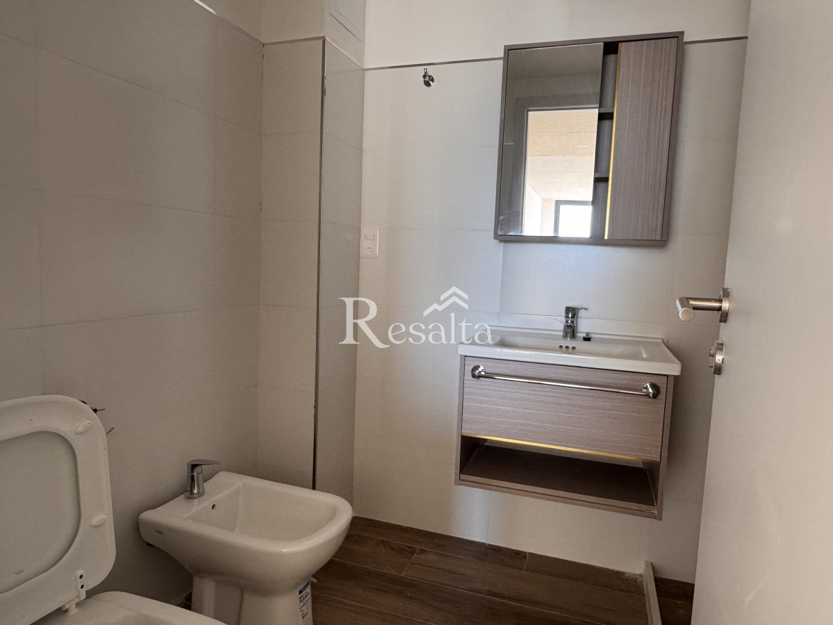 Apartamento ID.83 - VENTA MONOAMBIENTE BUCEO 