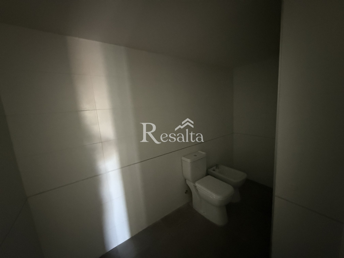 Apartamento ID.153/VENTA-CENTRO-CON-COCHERA-1-DORMITORIO-y-MEDIO - VENTA CENTRO CON COCHERA 1 DORMITORIO y MEDIO