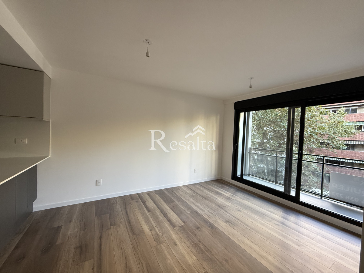 Apartamento ID.94 - ALQUILER APARTAMENTO 1 DORMITORIO POCITOS CON COCHERA