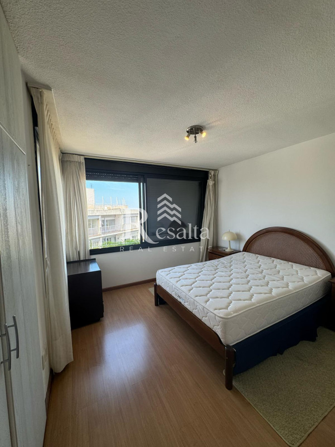 Apartamento ID.73 - Alquiler 2 dormitorios con muebles POCITOS