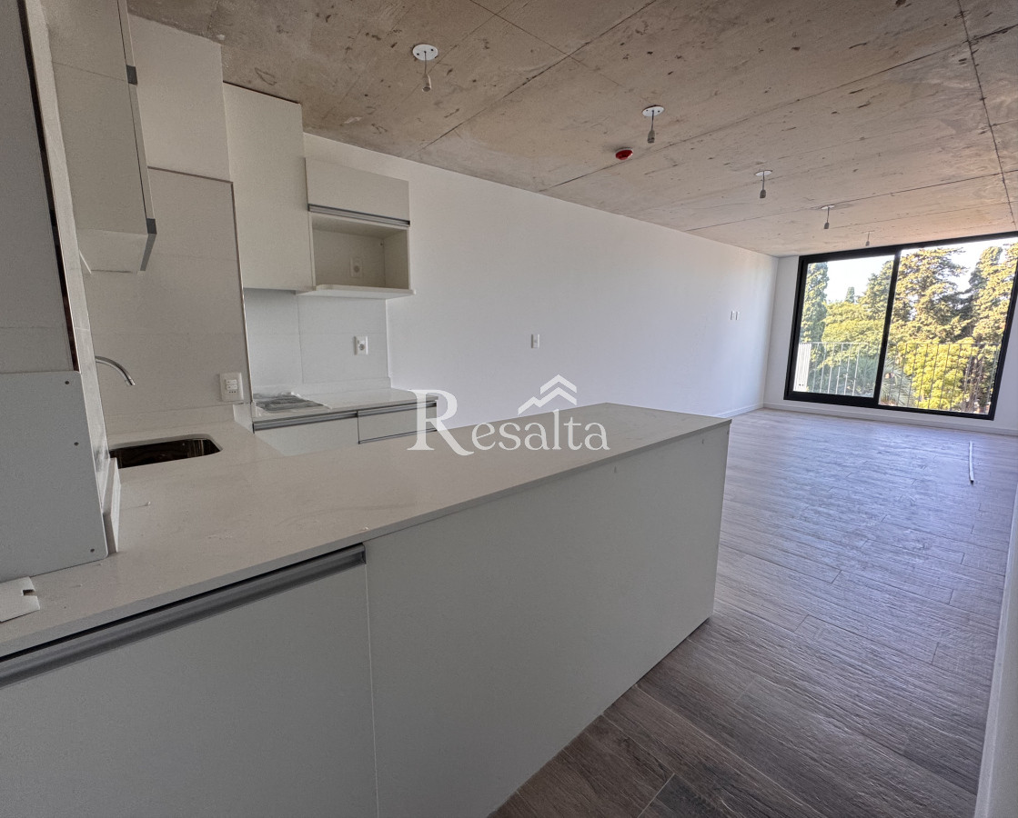 Apartamento ID.83 - VENTA MONOAMBIENTE BUCEO 