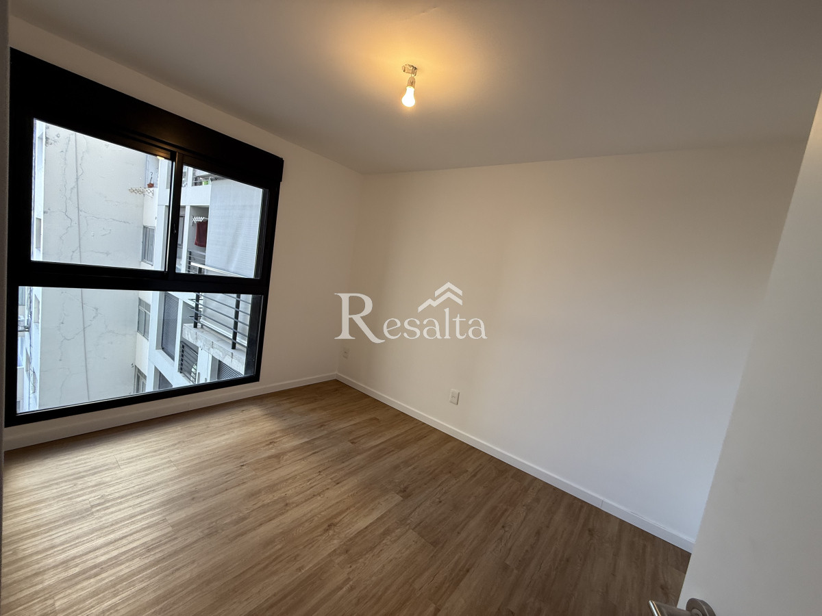 Apartamento ID.98 - ALQUILER APARTAMENTO 2 DORMITORIOS CENTRO CON COCHERA