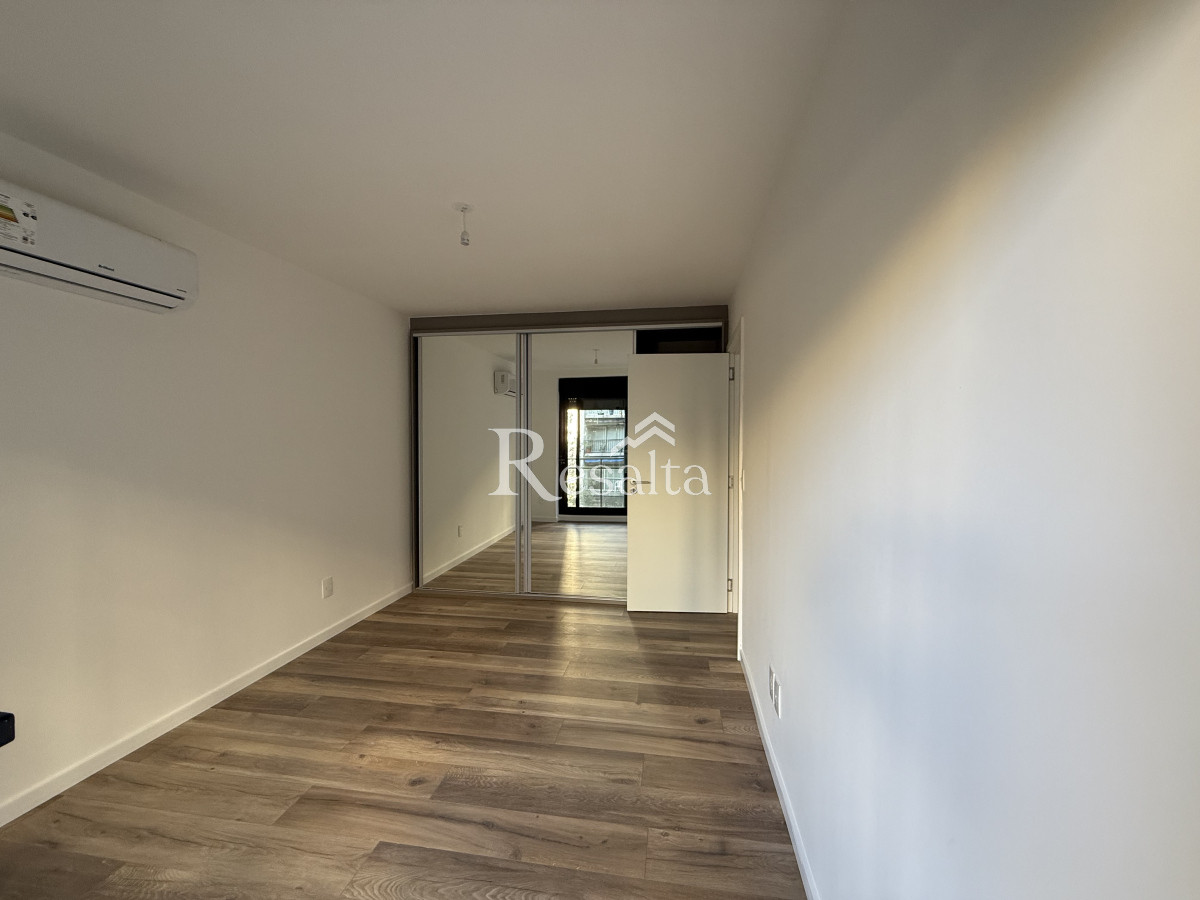 Apartamento ID.94 - ALQUILER APARTAMENTO 1 DORMITORIO POCITOS CON COCHERA